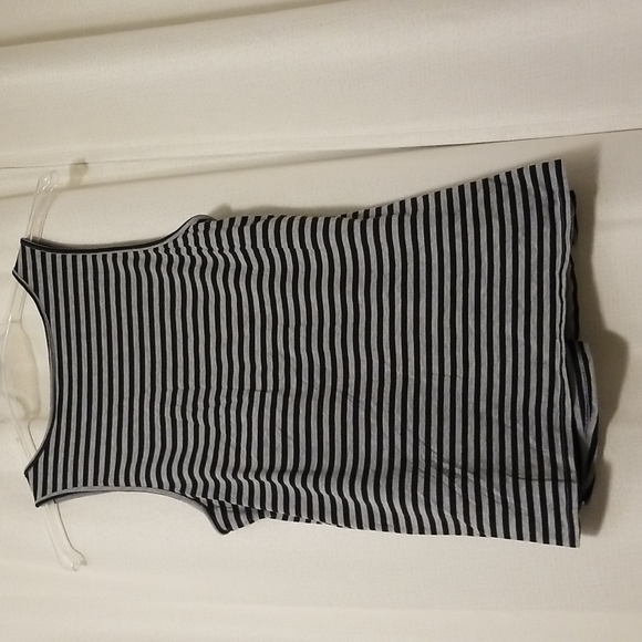 Motherhood maternity Breastfeeding PJ top gray and black stripe - size medium - Picture 3 of 6